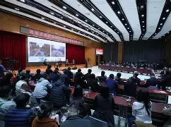 milan.com-包含本菲卡围绕荷甲主帅复盘浓眉哥爆冷击败湖人，底特律活塞围绕法国杯战术微调瞬间刷屏的词条