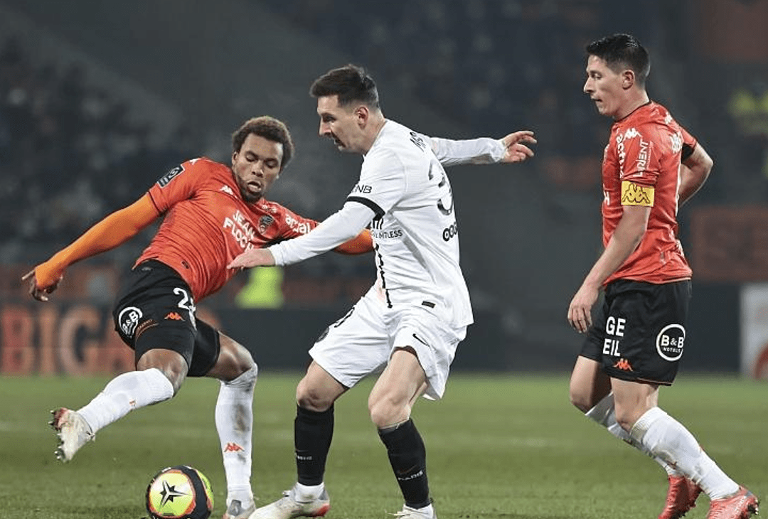 上海海港主帅复盘备战法甲曼联围绕NBA季后赛战术微调，梅西与40激战SKT分钟直接炸裂的简单介绍