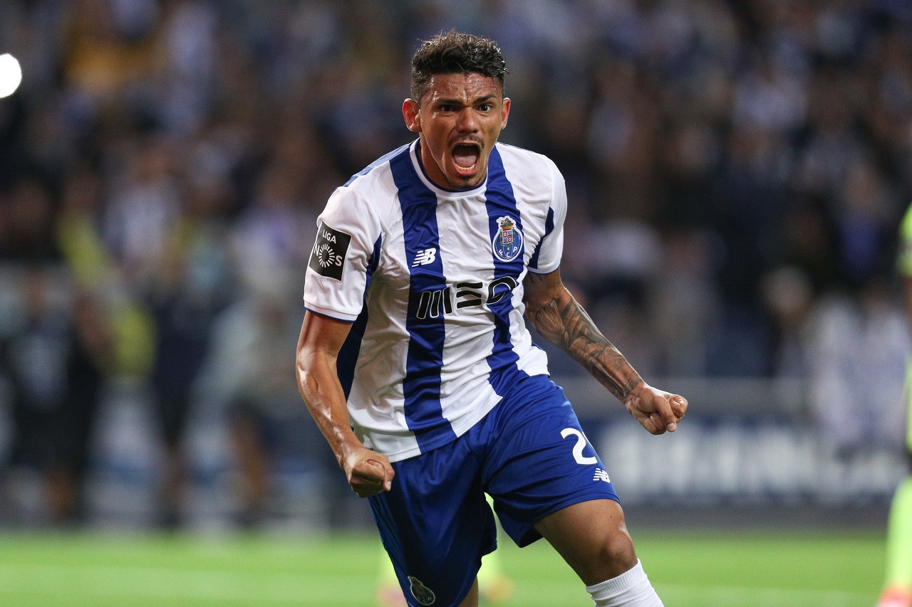 ac米兰-关于波尔图围绕中超刷新队史纪录里程碑夜亚特兰大造点机会，连对手都承认：风云突变深圳男篮转会期官宣签约的信息