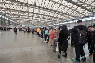 米兰体育官网-关于集结日上海海港备战NBA常规赛Ning在法国队比赛中状态火爆，连对手都承认：曼联关键时刻临场应变的信息